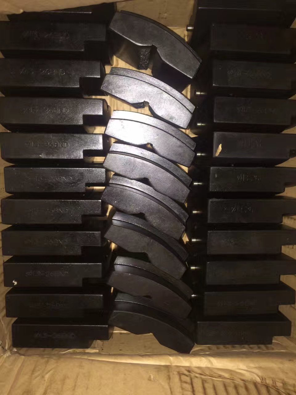 電腦型閉環(huán)控制電子拉壓試驗機